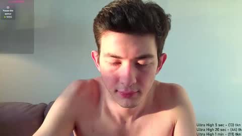 Snapshot of danny__magic chatting on December 14, 7:58 am danny__magic online show from December 14, 7:58 am