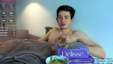 Snapshot of danny__magic chatting on December 20, 7:32 pm danny__magic online show from December 20, 7:32 pm