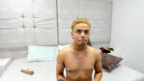 Daniel online show from December 6, 2:49 pm