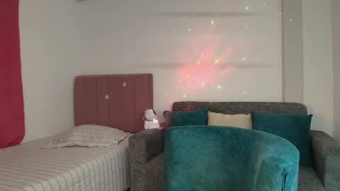 danny_cam1423 online show from January 6, 5:05 pm