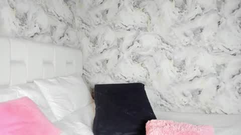 Snapshot of danny_fernandez chatting on November 4, 4:44 am danny_fernandez online show from November 4, 4:44 am