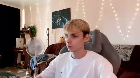 Snapshot of danny_fox888 chatting on July 9, 2:26 am Daniel online show from July 9, 2:26 am