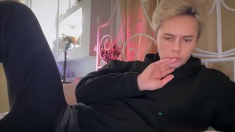 danny online show from December 4, 1:20 pm