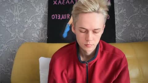 Snapshot of danny_love01 chatting on April 28, 2:44 pm danny online show from April 28, 2:44 pm