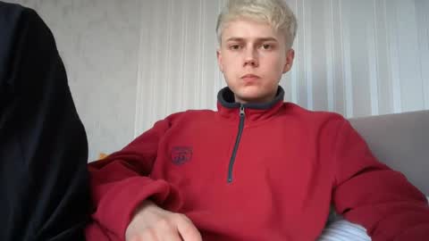 Snapshot of danny_love01 chatting on May 5, 5:43 pm danny online show from May 5, 5:43 pm