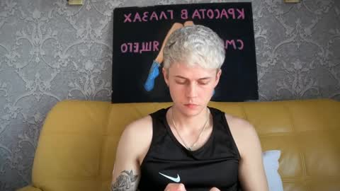 Snapshot of danny_love01 chatting on May 17, 4:03 pm danny online show from May 17, 4:03 pm