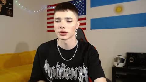 Danny online show from October 27, 9:57 am