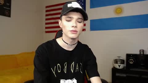 Danny online show from November 21, 10:36 am