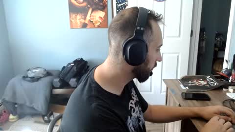 dannyboyx69 online show from June 15, 1:35 pm