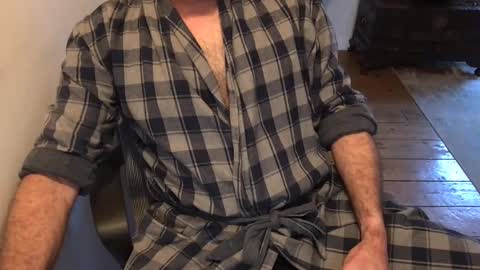 dannybuoy2 online show from April 12, 6:51 am