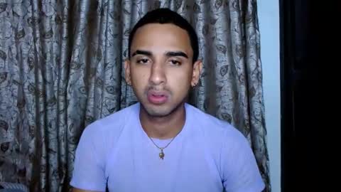 Snapshot of dannyhardx chatting on November 17, 10:15 pm dannyhardx online show from November 17, 10:15 pm