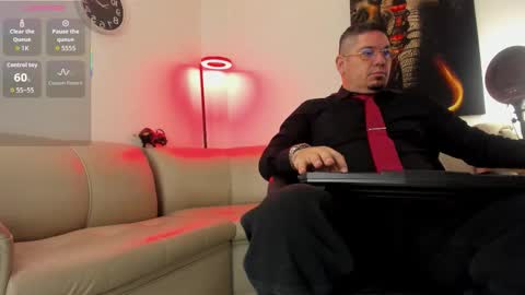 Snapshot of dante_bellini chatting on February 2, 1:10 pm dante_bellini online show from February 2, 1:10 pm