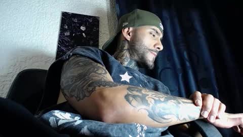 dante_d_angelo_ online show from February 2, 7:29 am