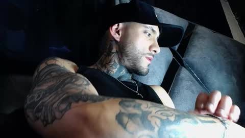 dante_d_angelo_ online show from March 22, 10:57 pm