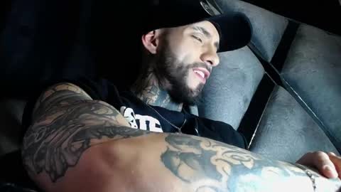 Snapshot of dante_d_angelo_ chatting on May 22, 7:26 am dante_d_angelo_ online show from May 22, 7:26 am