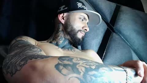 Snapshot of dante_d_angelo_ chatting on June 5, 7:36 am dante_d_angelo_ online show from June 5, 7:36 am