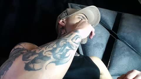 Snapshot of dante_d_angelo_ chatting on July 10, 7:34 am dante_d_angelo_ online show from July 10, 7:34 am