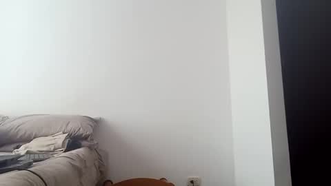 Snapshot of dante_dm chatting on October 14, 2:40 pm DANTE DI MARCO online show from October 14, 2:40 pm