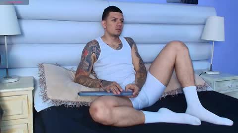 dante_flamee online show from May 19, 1:39 pm