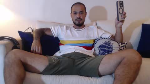 Snapshot of dante_hell1 chatting on May 6, 1:36 am Dante Hell online show from May 6, 1:36 am