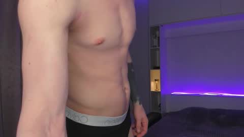 Dante and Ray online show from November 29, 4:43 pm