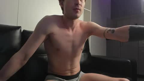 Dante and Ray online show from December 22, 1:35 am