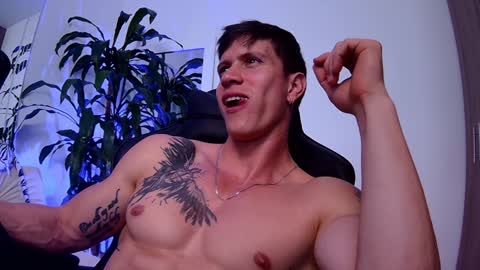 Snapshot of dantecummingss chatting on January 7, 7:49 pm Dante online show from January 7, 7:49 pm