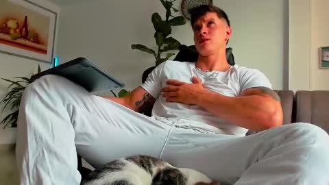 Dante online show from January 10, 7:48 pm