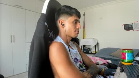 X Dante7373574 online show from April 15, 8:31 pm