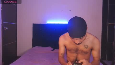 Snapshot of danteeg chatting on May 29, 4:32 am DANTEEGS online show from May 29, 4:32 am