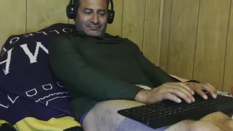 dantehot82 online show from December 6, 2:46 am