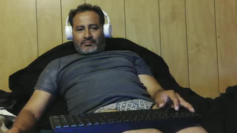 dantehot82 online show from October 6, 12:52 am