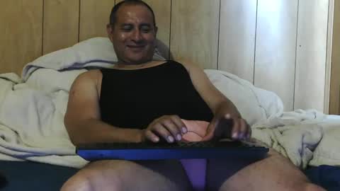 dantehot82 online show from October 7, 9:45 pm