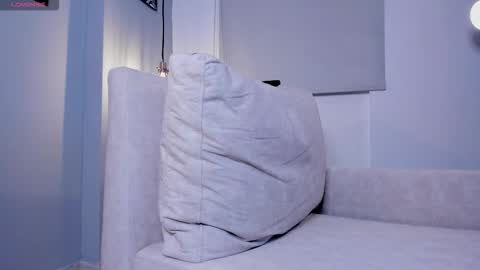 danteread online show from February 7, 10:35 pm