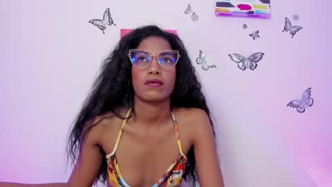 Snapshot of dany_brownie chatting on February 13, 11:17 am hi im DanyBest Squirter here on cb online show from February 13, 11:17 am