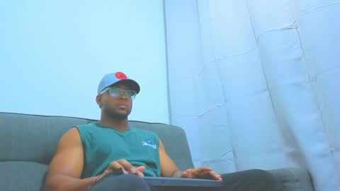Snapshot of dany_dryy chatting on May 16, 3:58 am Dany online show from May 16, 3:58 am