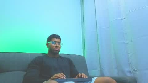 Snapshot of dany_dryy chatting on May 23, 2:39 am Dany online show from May 23, 2:39 am