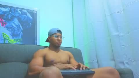 Snapshot of dany_dryy chatting on June 2, 3:30 am Dany online show from June 2, 3:30 am