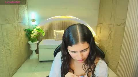 Dany online show from February 7, 1:04 pm