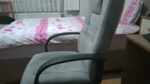 Snapshot of danydickontin chatting on November 12, 10:30 pm danydickontin online show from November 12, 10:30 pm