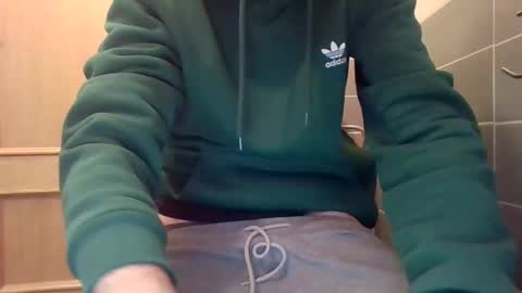 Snapshot of danydotado chatting on February 19, 12:55 pm danydotado online show from February 19, 12:55 pm