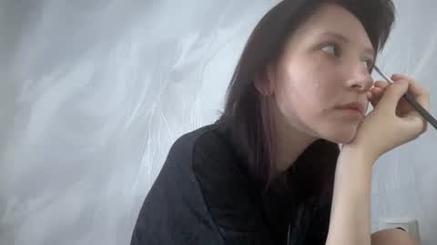 Snapshot of danyellvanscoy chatting on July 1, 9:33 am Jina online show from July 1, 9:33 am