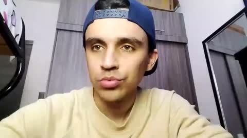 Snapshot of danylano chatting on September 21, 9:27 pm Daniel online show from September 21, 9:27 pm