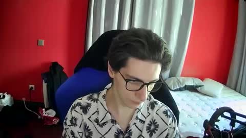 danywhiteyb online show from April 22, 1:56 pm