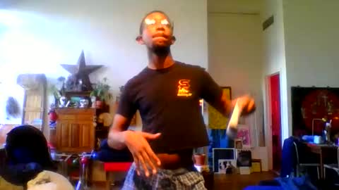 Snapshot of danzuko chatting on February 13, 6:15 pm Danzuko online show from February 13, 6:15 pm