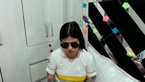 daphne877046 online show from March 6, 2:30 am