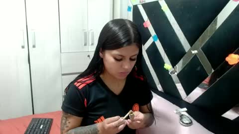Snapshot of daphne877046 chatting on July 14, 9:09 pm daphne877046 online show from July 14, 9:09 pm