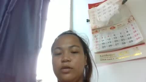Snapshot of daphne_143 chatting on May 19, 8:09 am Daphne online show from May 19, 8:09 am