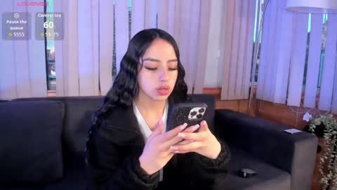 Snapshot of daphne_chers chatting on May 22, 10:54 am daphne_chers online show from May 22, 10:54 am