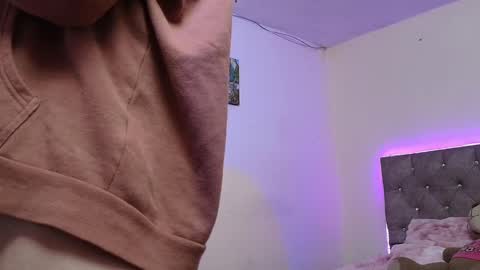 DAPHNE online show from December 21, 7:27 pm